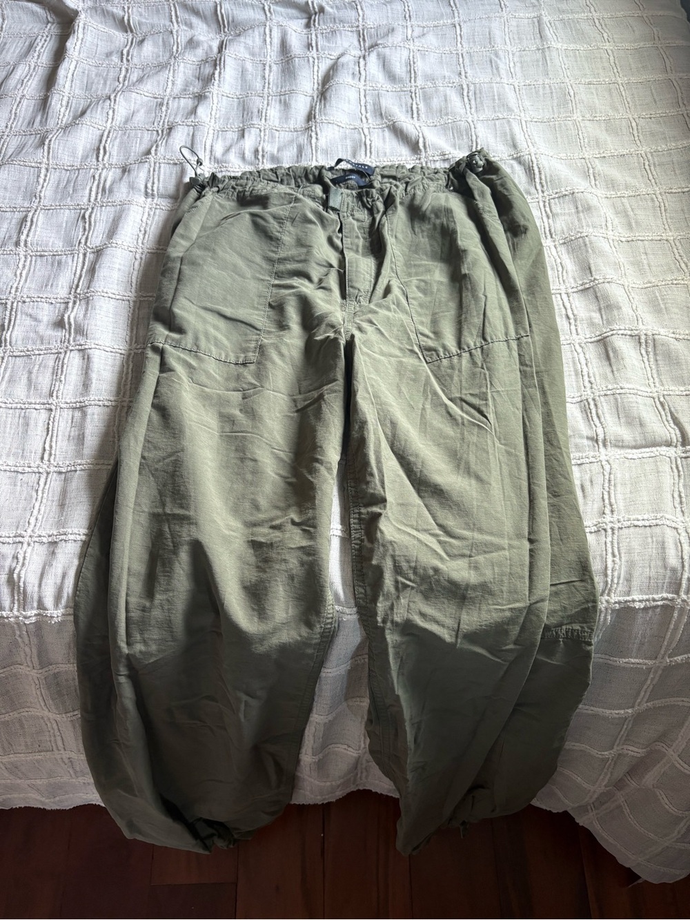 Women’s baggy pants